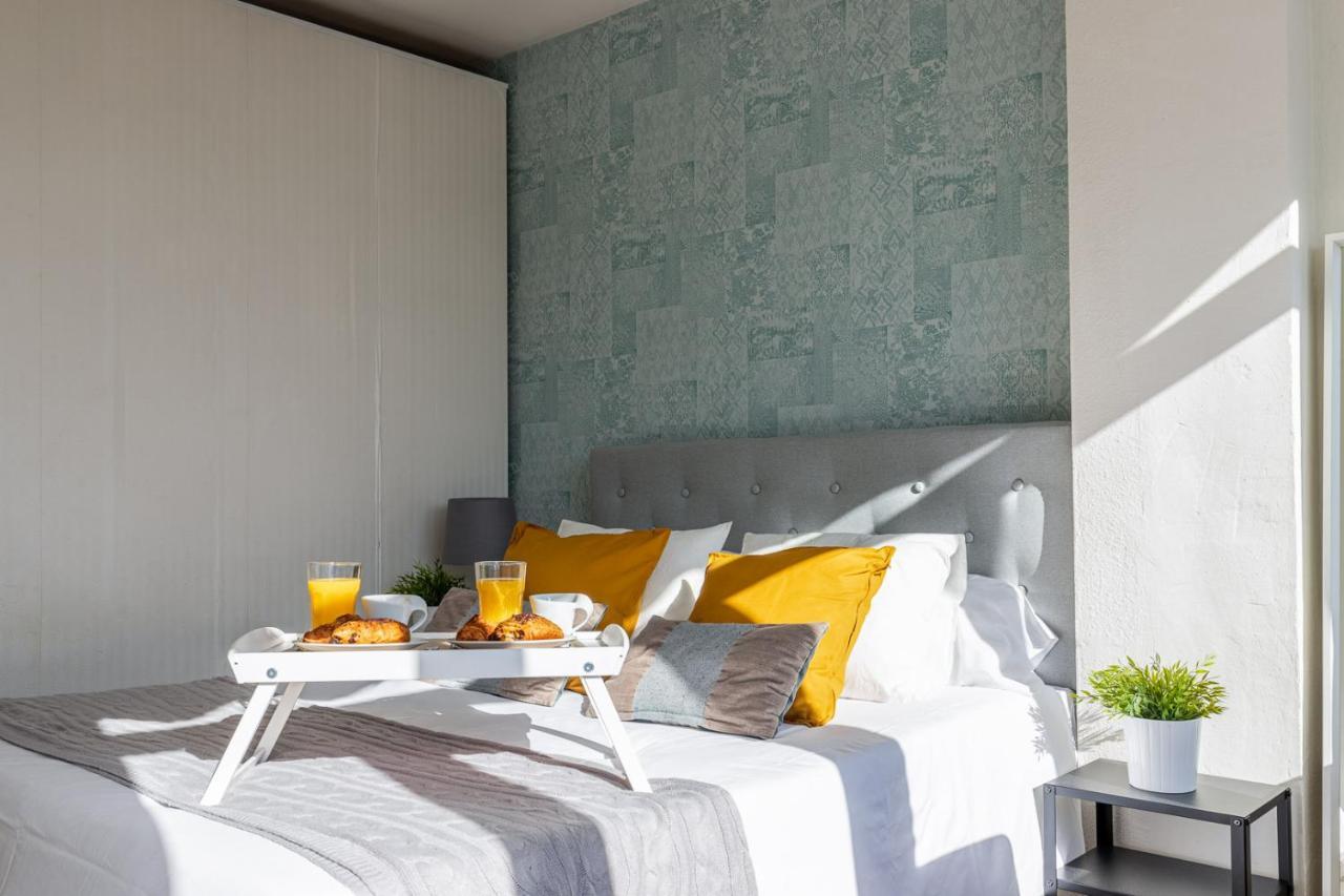 شقة Living4Malaga Beach المظهر الخارجي الصورة